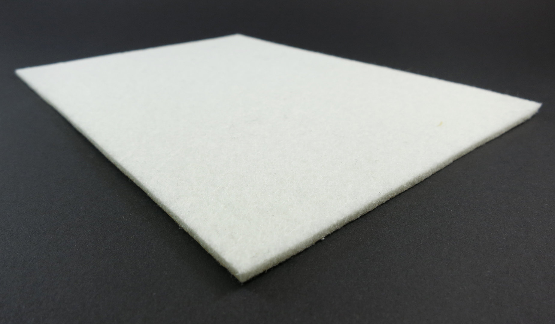 Filzplatte quadratisch ab 5x5cm, 3mm dick | selbstklebend | schwarz, anthrazit, braun, weiß